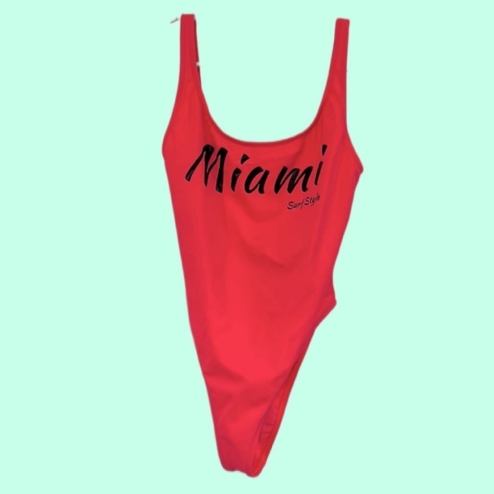 WOMENS SURF STYLE MIAMI One Piece Cheeky Swimsuit HOT PINK SIZE SMALL 90s STYLE